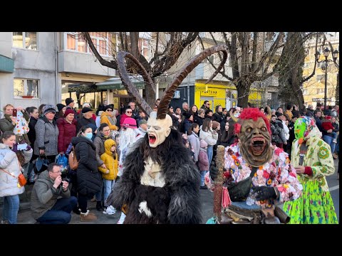 MASCATI Comanesti 2022 DECEMBRIE #comanesti #masti #mask #viralvideo #funny #fun #fyp #trending #fy