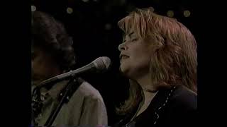 Roseanne Cash Austin City Limits - Season 19, Episode 1 (1994) - features songs from "The Wheel".