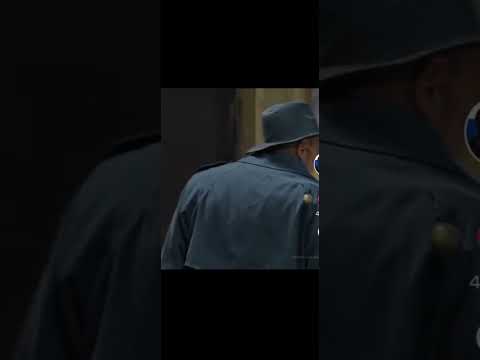 Подожди у тебя нож в спине. Подожди у тебя нож в спине. Человек с ножом за спиной. Подожди у тебя нож в спине. Подожди у тебя нож в спине а мне.