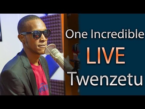 Angalia One The Incredible alivyowachana Marapa na Mc`s  wa Kibongo