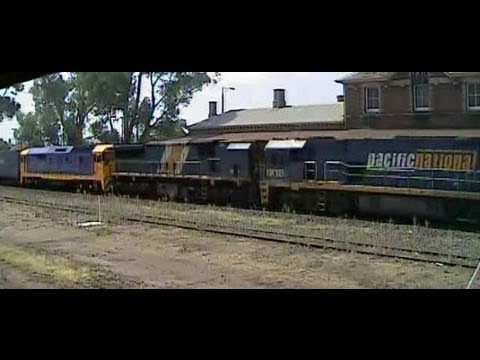 Stawell Station Cam -  NR97, NR103 XRB & 8122   16th feb 2013