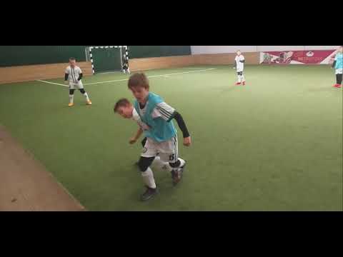 Mini maxi liga // Žarkovo - Nika