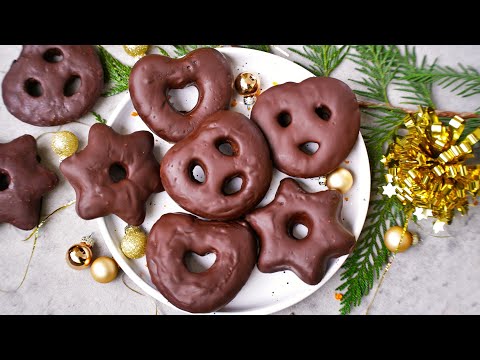 The Best German Lebkuchen (Soft Gingerbread Cookies)