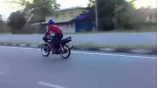 Download lagu Mat Rempit Terengganu Benetton Crew Terengganu mp3