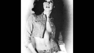 bobbie gentry another place another time (macon county line end titles).wmv