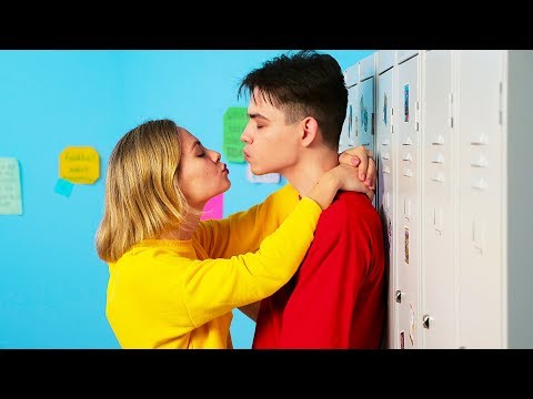 TYPES OF STUDENTS IN CLASS || Funny School Students by 123 GO!