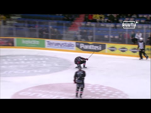 Nyt on itseluottamus kunnossa: Ässien puolustajalta huima soolo SaiPaa vastaan