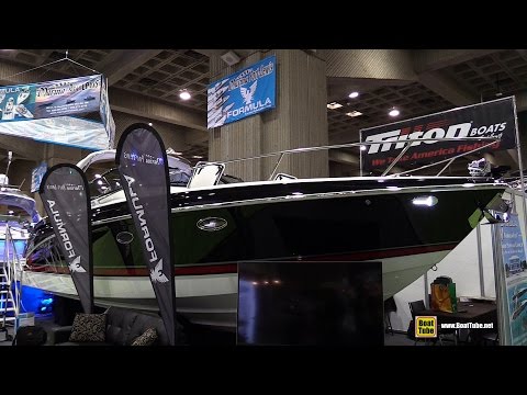 2015 Formula 350 SS Motor Yacht - Walkaround - 2015 Montreal Boat Show
