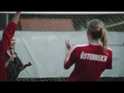 the MAGA/SCENE - Cathy Zimmermann kickt mit dem ÖFB Frauen-Nationalteam