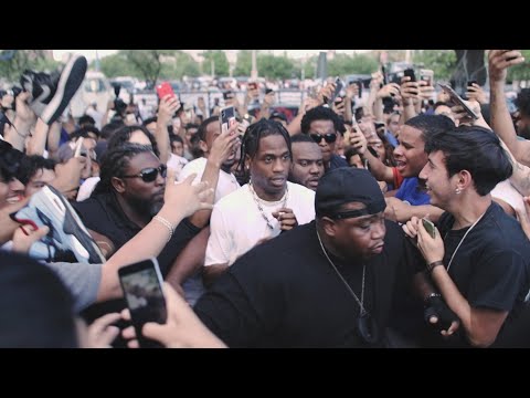 HOW TRAVIS SCOTT CAUSED A RIOT IN HOUSTON