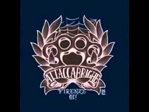 Attaccabrighe -  In mezzo ai guai