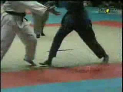 Judo 2003 Osaka Gravenstijn (NED) - Kye (PRK) [-57kg]