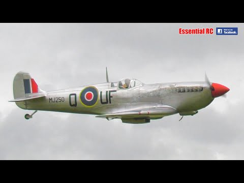SPITFIRE !!! SPITFIRE !!! STUNNING DISPLAY OF SCALE RC WW2 WARBIRDS