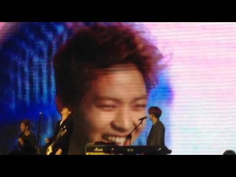 151205 DAY6 in Singapore - Introducing themselves!