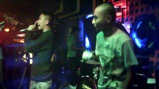 Intro & May (LIVE at 'The Underground Hype' concert) - Saigon Team