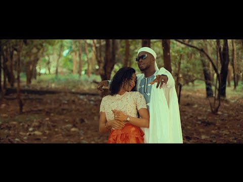 Mousto Camara - L'essentiel | clip vidéo