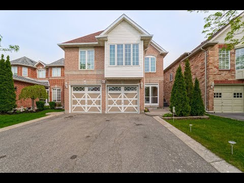 44 Pebblestone Circle, Brampton Home for Sale - Real Estate Properties for Sale
