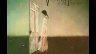 Vienna Teng - &quot;The Last Snowfall&quot; (lyrics)