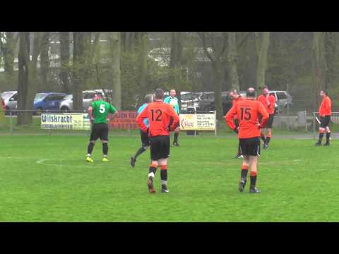 Opjestropdas.nl 11 april 2015 DSO Ultrajectum 2  - VV De Meern 8 com 3-2 Hans schuldbewust