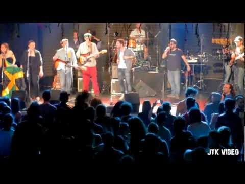 Roots United Feat. Working Vibes - War