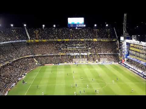 "Boca-River: Esta hinchada no te deja de alentar â™ªâ™«" Barra: La 12 &bull; Club: Boca Juniors
