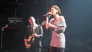 Hooverphonic - Jackie Cane (live) @ Fuzz Athens 2011