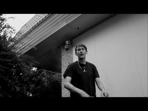 DOLI & ZDVCHAM „NIENAWIDZĘ” (VIDEO)