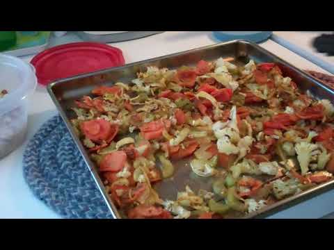 download lagu mp3 mp4 Roasted Vegetable And Kale Salad, download lagu Roasted Vegetable And Kale Salad gratis, unduh video klip Roasted Vegetable And Kale Salad