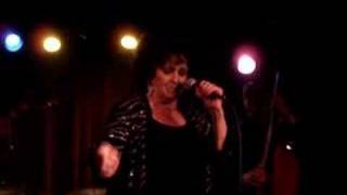 Wanda Jackson - Whole Lot of Shakin&#39; Goin&#39; On (LIVE)