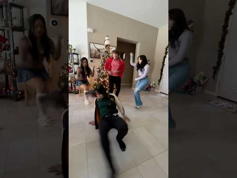 Where’s our crew at? Getting ready for TOUR!! Have you guys gotten your tickets yet? 🎉