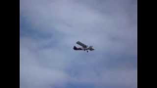 preview picture of video 'ICP Savannah S en el aerodromo de Empuriabrava'