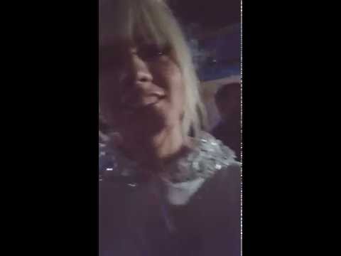 E timpul sa vorbim sa vorbim cu vedetele-Jo