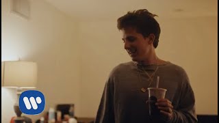 Charlie Puth - Girlfriend (Official Music Video)