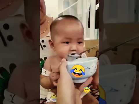 cute baby laughing smiling 😆😆