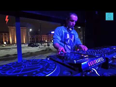 The Blue Oyster: MACIEJ PIETRAS / 09.02 / 19 - 20