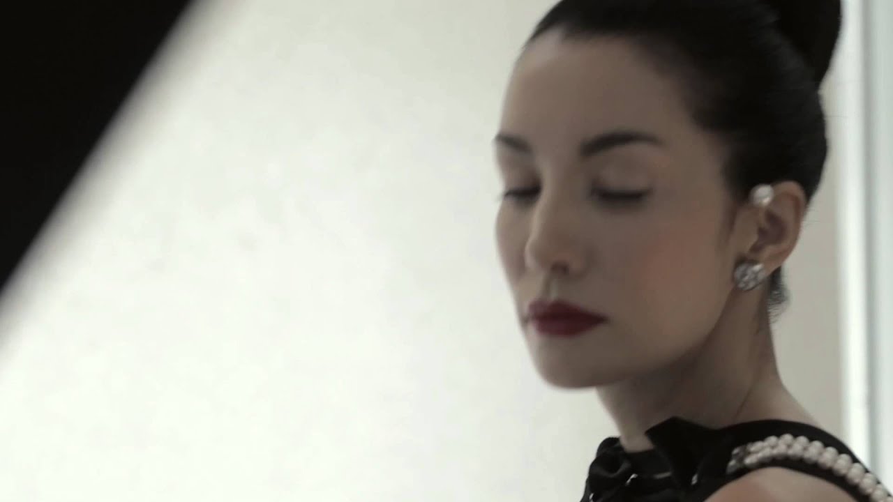 Behind The Scene: Nadya Hutagalung for Harper's Bazaar Indonesia