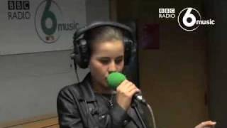 THE UNDERBELLY & Roxie Ray perform Off The Wall by Michael Jackson (live session on BBC6)