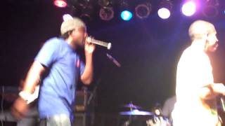 Wale &amp; UCB - Ice Cream Girl - Live at Duke University