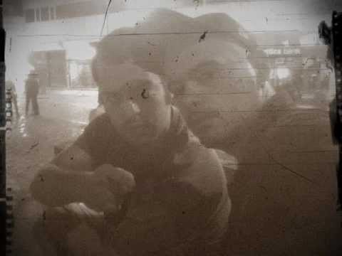 Sadomas - den thelw na se dw na pefteis