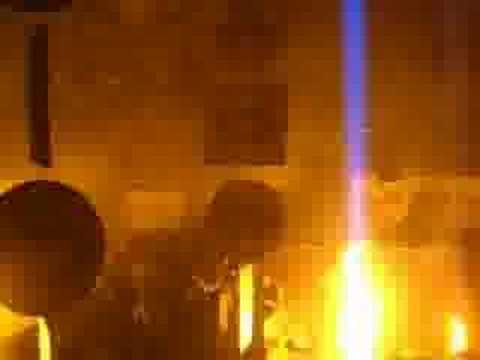 Eddie Halliwell Tall Trees 17/02/07 Firing it up (Literally)