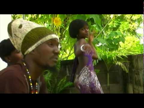 Naya Beenie - A sefie Umang