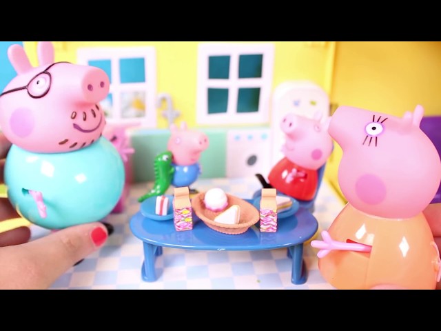 Vídeo relacionado con Peppa Pig Pack de 8 Figuras, George Pig, Peggi Panda, Candy Cat y Muchos más, Exclusivo de Amazon, a Partir de 3 años