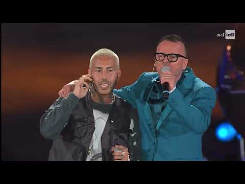 Gigi D’Alessio,Luchè - Come me live piazza Plebiscito 17/06/22