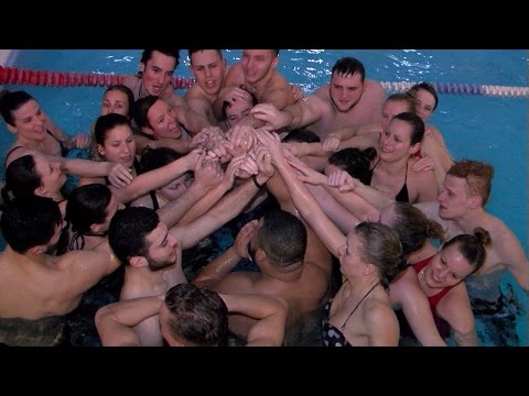Handballerinnen und Footballer trainieren gemeinsam - Teil 2