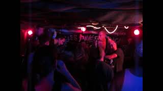 Punk Haine Roll - Histoire pour buveurs attardés (01.10.2011 Paris, So, Ta Guele! Fest vol.2 @ SPA)