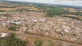Drohnenbilder zeigen großflächige Verwüstung: Tödlicher Tornado trifft Brasilien