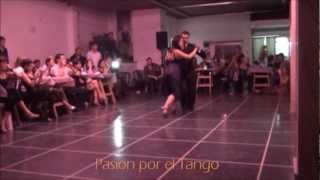 PAOLA SANZ y FACUNDO DE LA CRUZ bailando el tango ARGAÑARAZ en FLOREAL MILONGA