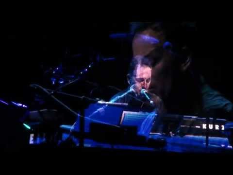 Bruce Springsteen Independence Day (solo piano) Paris 04-07-12