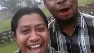 Download lagu Bapa dan mama jaman now kesetnana mp3