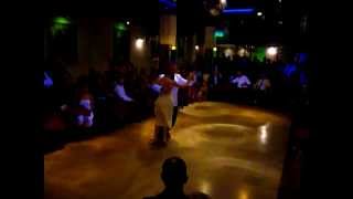 Alberto Bersini e Paola Pinessi en Buenos Aires.MOV